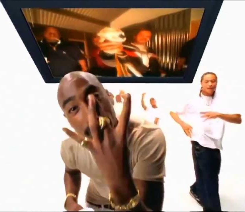 Tupac_Hit Em Up 播放